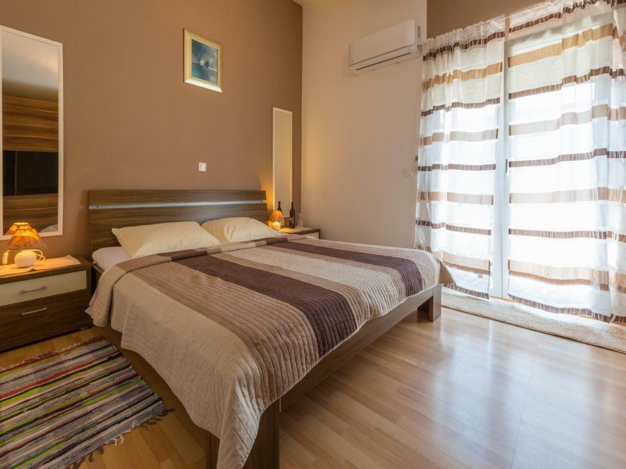 Apartments Adrasteja Dramalj Ngoại thất bức ảnh