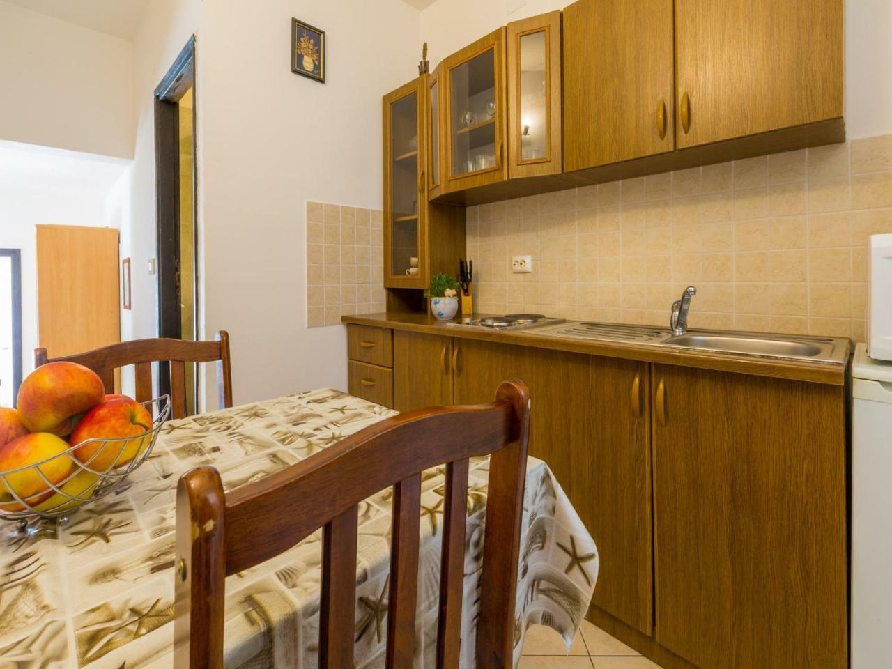 Apartments Adrasteja Dramalj Ngoại thất bức ảnh