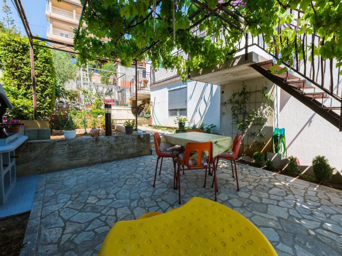 Apartments Adrasteja Dramalj Ngoại thất bức ảnh